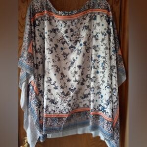 Floral Patterned Top